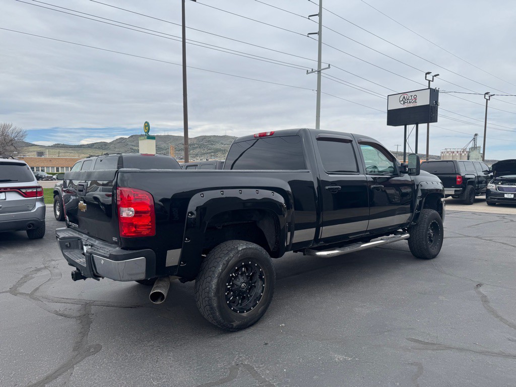 2010 Chevrolet Silverado 1500 Image 4