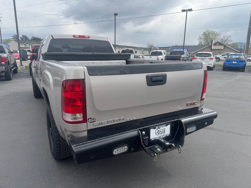 2007 GMC Sierra Image 6