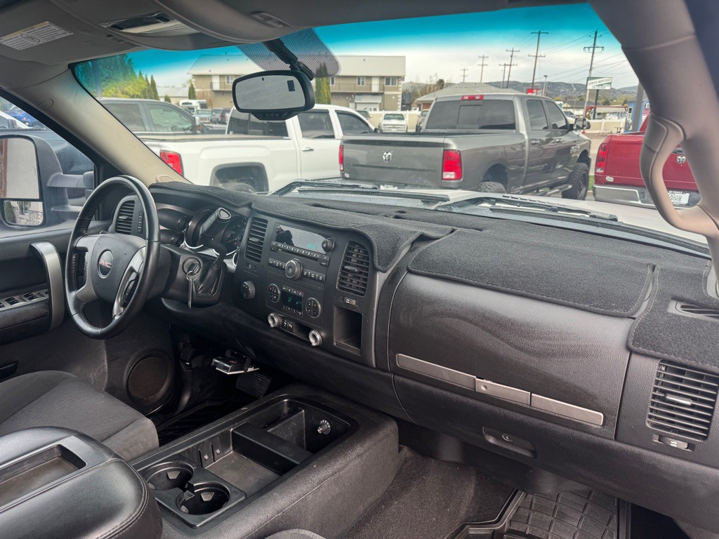 2007 GMC Sierra Image 9