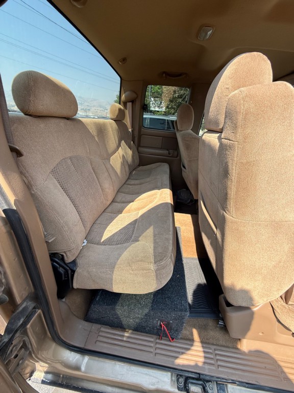 2000 Chevrolet Silverado 1500 Image 9