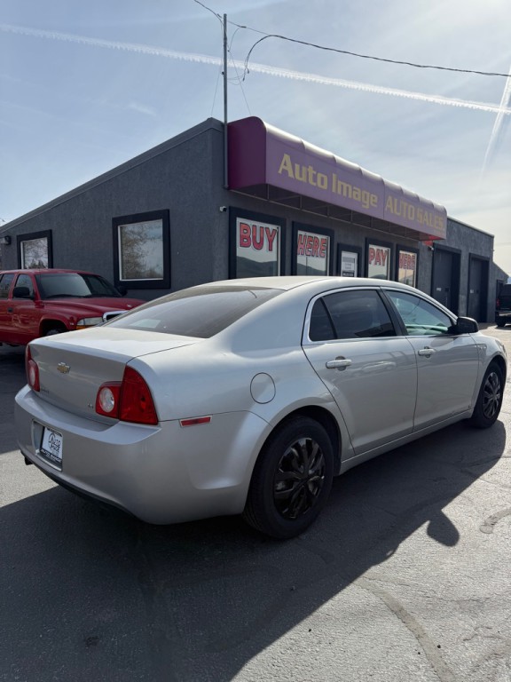2008 Chevrolet Malibu Image 4