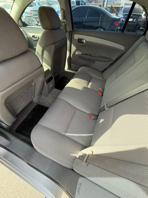 2008 Chevrolet Malibu Image 8