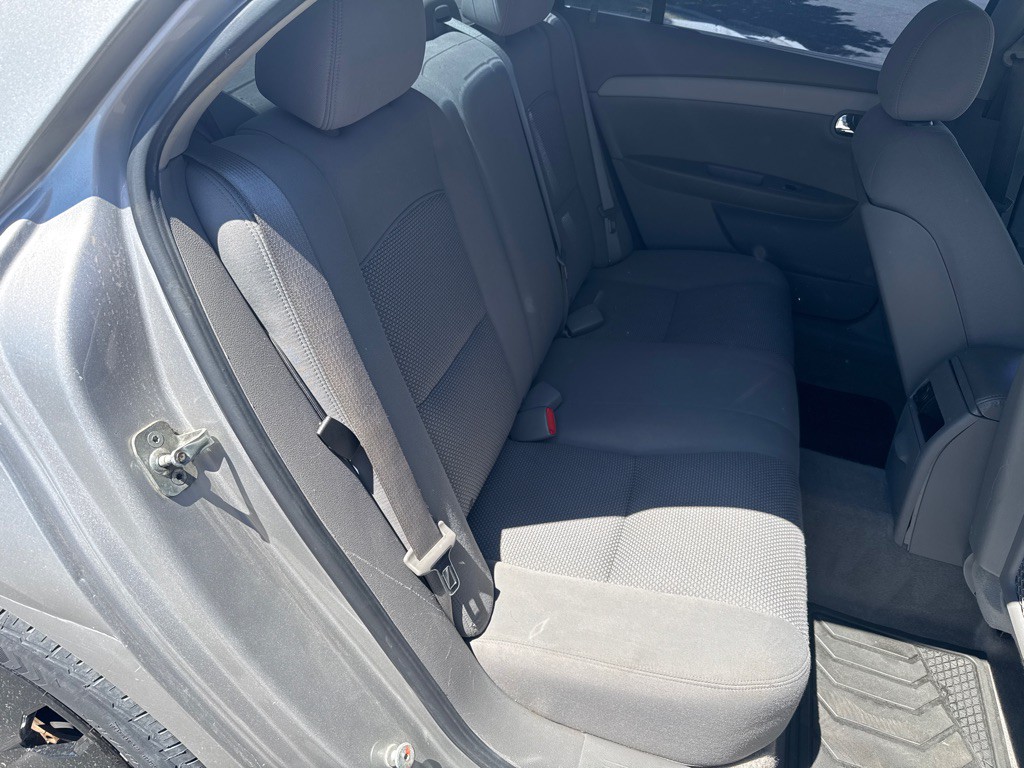 2008 Chevrolet Malibu Image 12