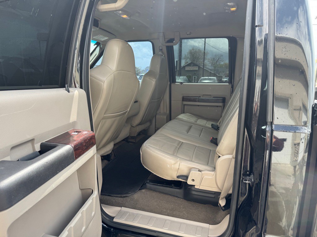 2009 Ford F-350 Image 9