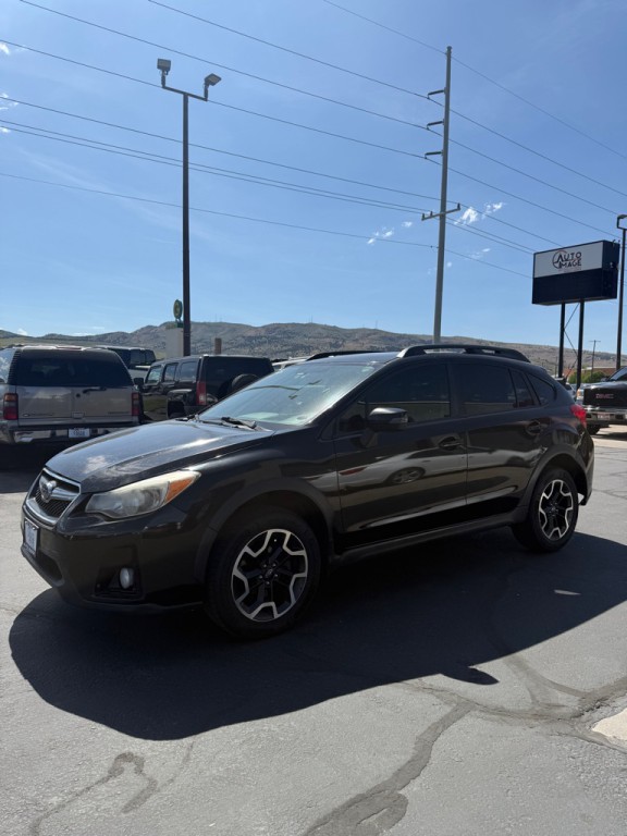 2017 Subaru Crosstrek Image 2