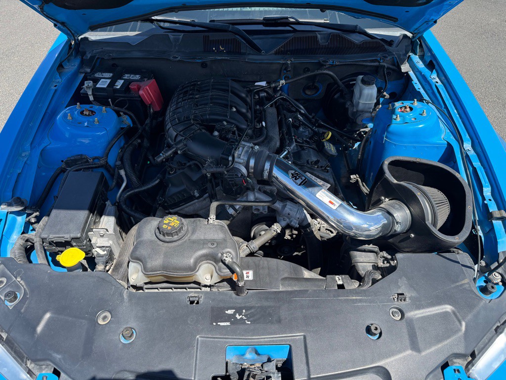 2012 Ford Mustang Image 12