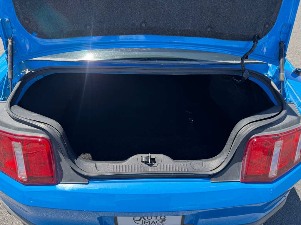 2012 Ford Mustang Image 13
