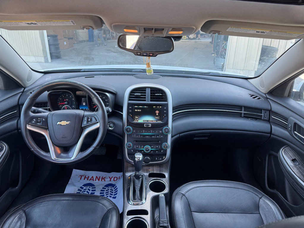 2015 Chevrolet Malibu Image 9