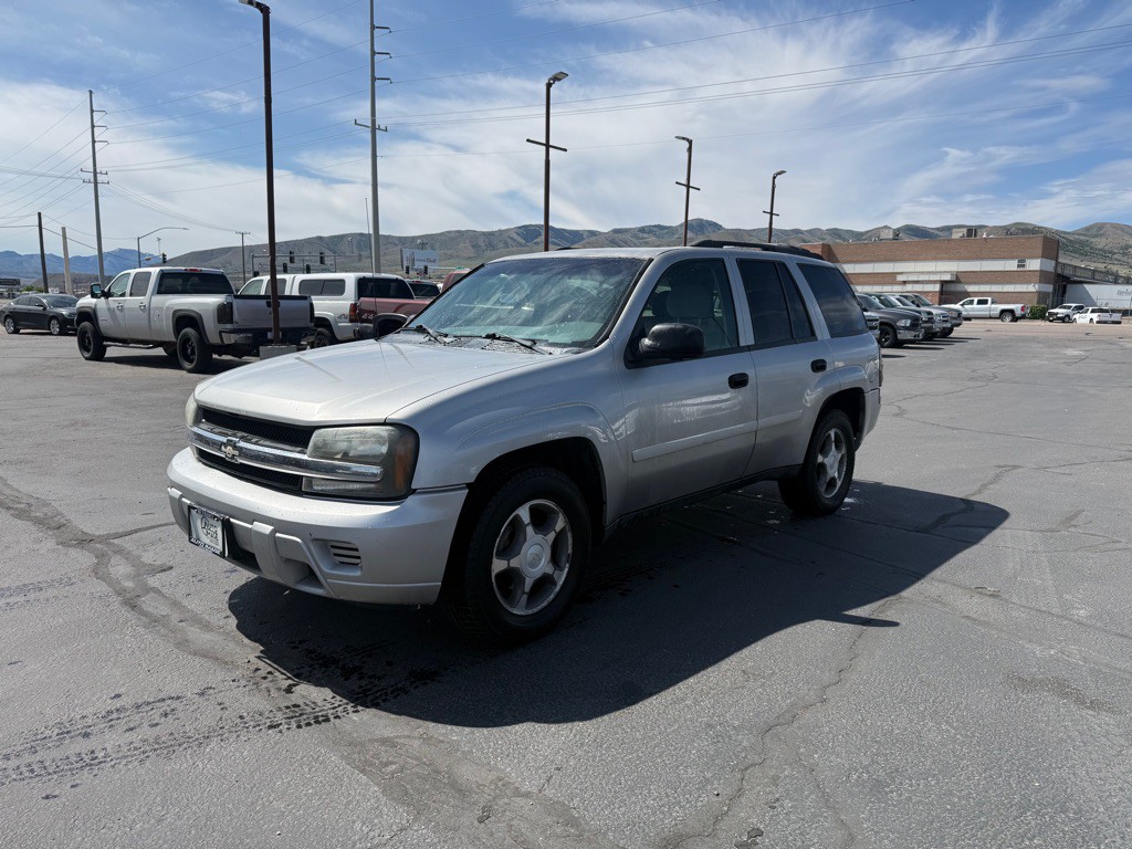 2007 Chevrolet Trailblazer Image 1
