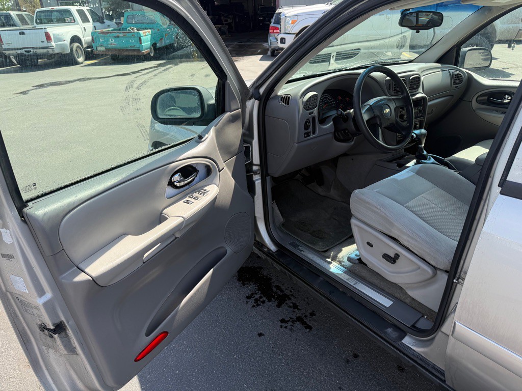 2007 Chevrolet Trailblazer Image 8