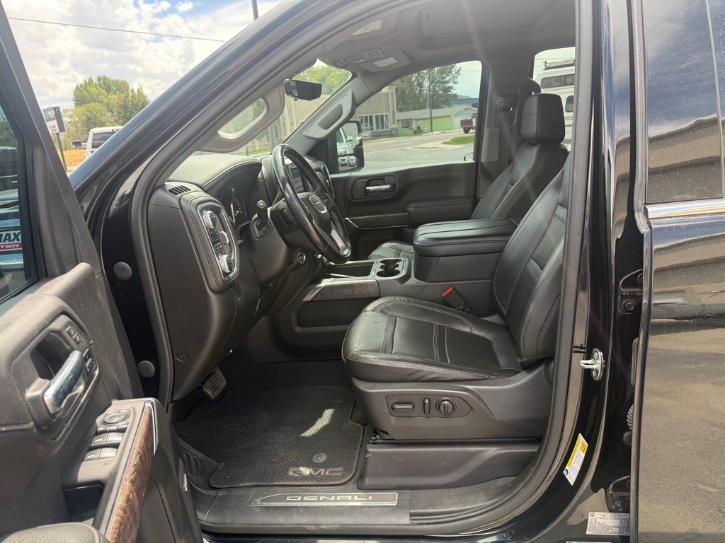 2023 GMC Sierra Image 8