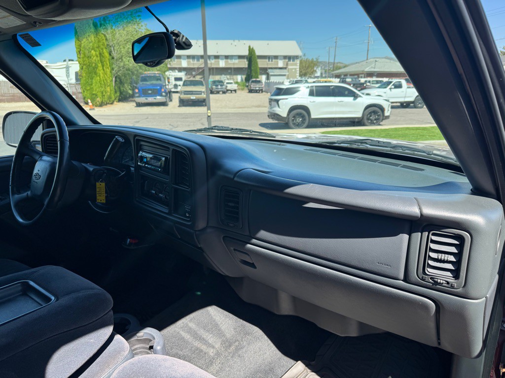 2001 Chevrolet Silverado 1500 Image 10