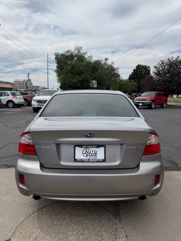 2008 Subaru Legacy Image 5