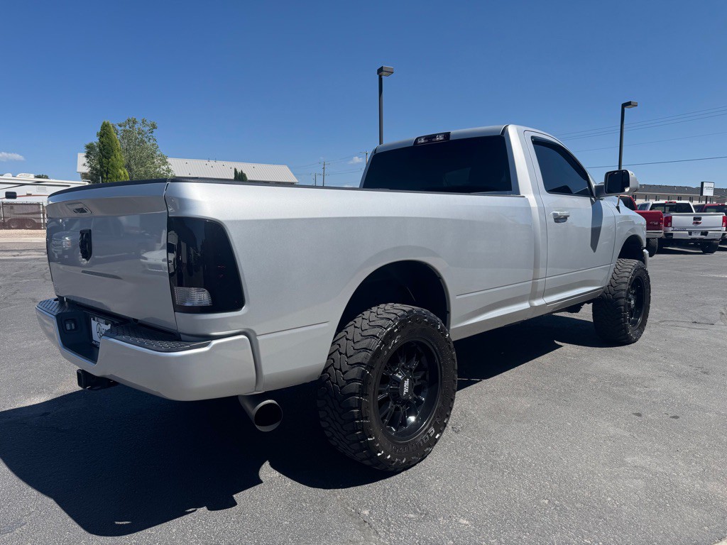 2018 RAM 3500 Image 4