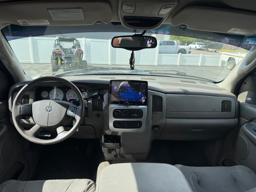 2004 Dodge Ram 2500 Image 9
