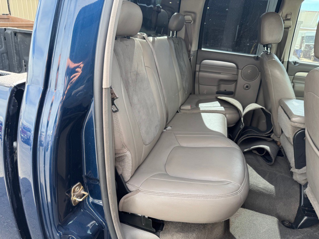 2004 Dodge Ram 2500 Image 13