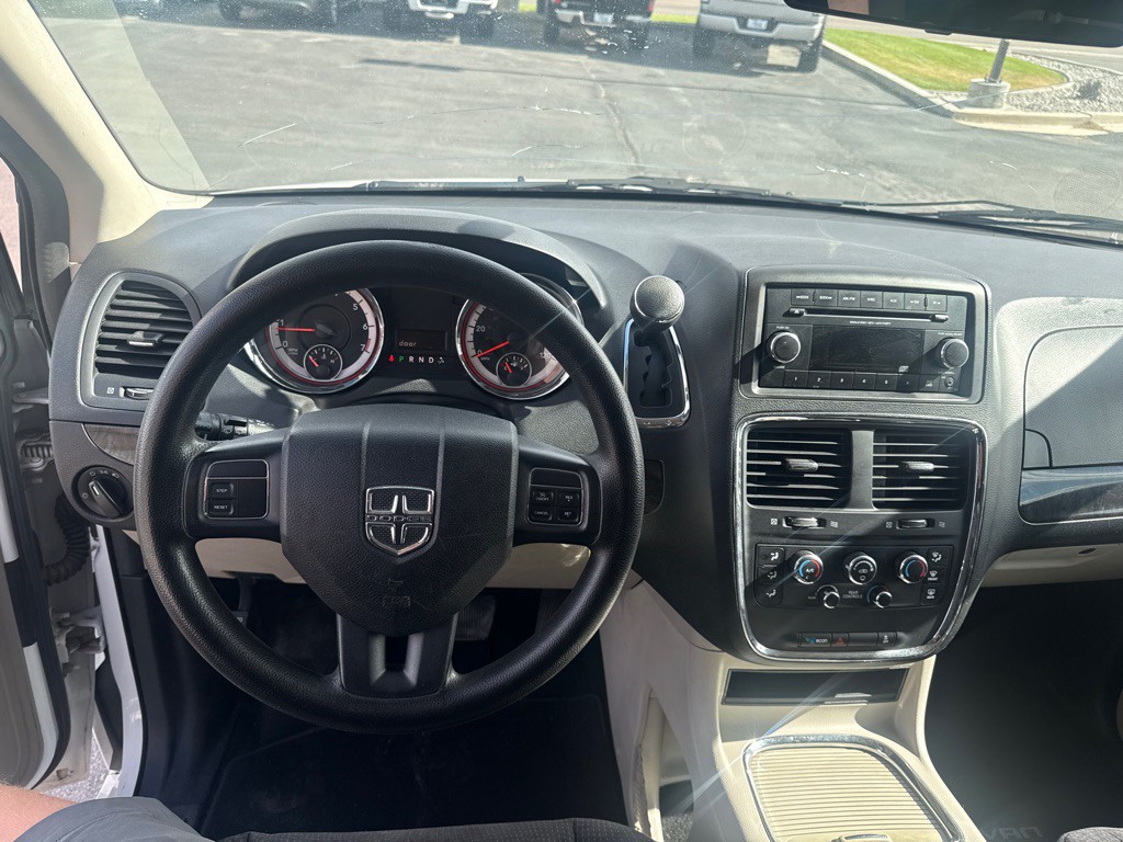 2014 Dodge Grand Caravan Image 8
