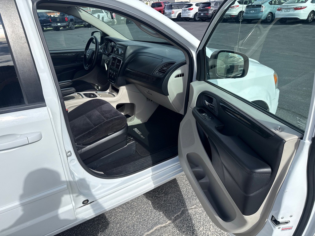 2014 Dodge Grand Caravan Image 15