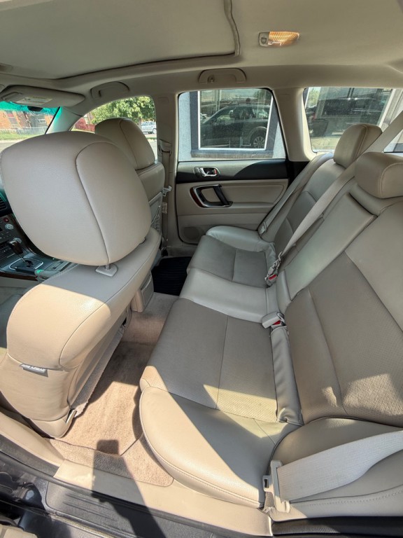 2008 Subaru Outback Image 11