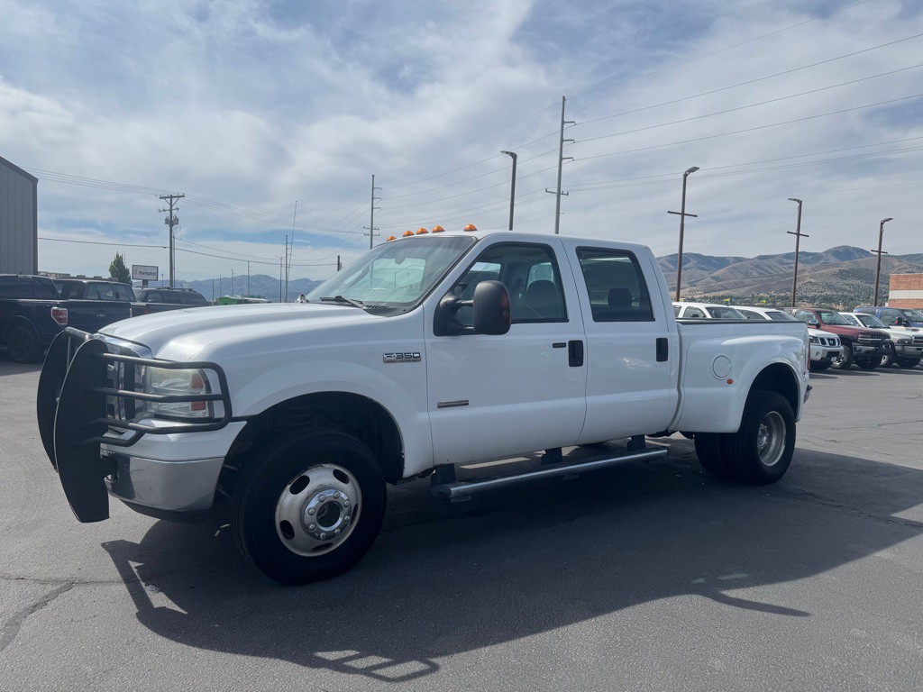 2005 Ford F-350 Image 2