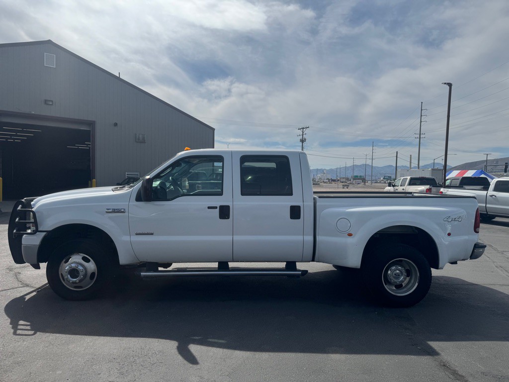 2005 Ford F-350 Image 6