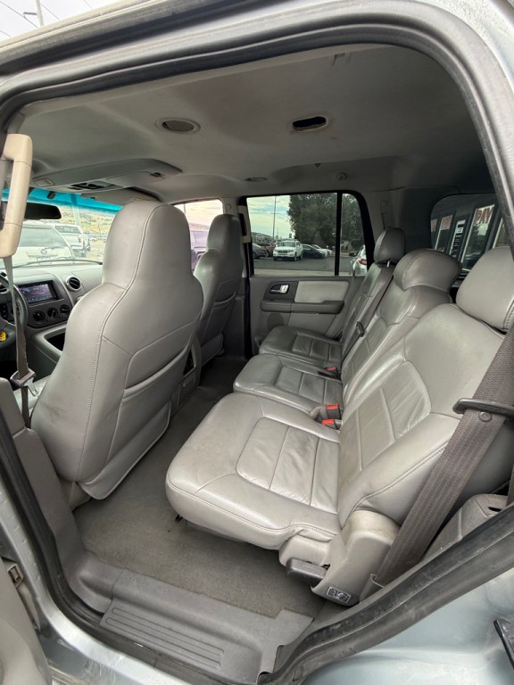 2006 Ford Expedition Image 9