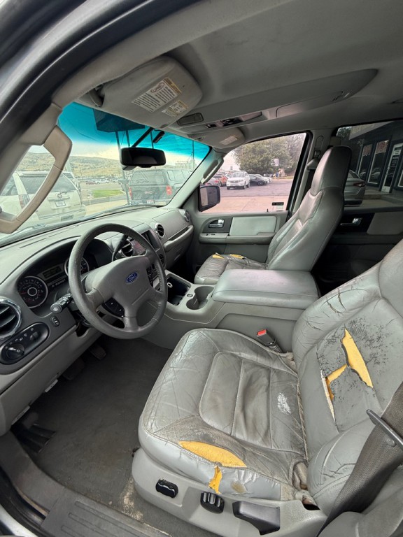 2006 Ford Expedition Image 10