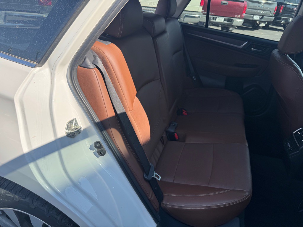 2018 Subaru Outback Image 12