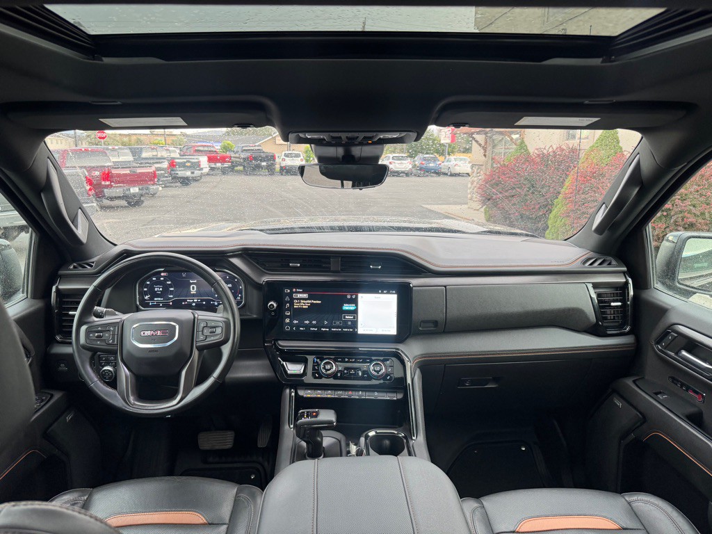 2024 GMC Sierra Image 5