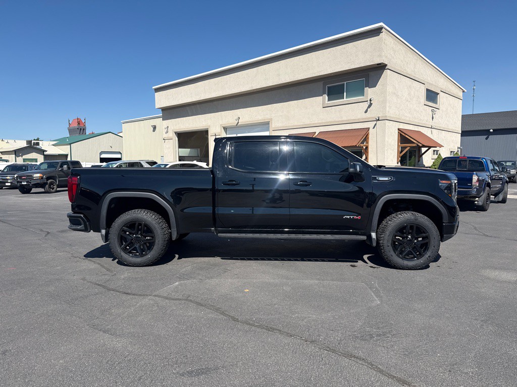 2024 GMC Sierra Image 14