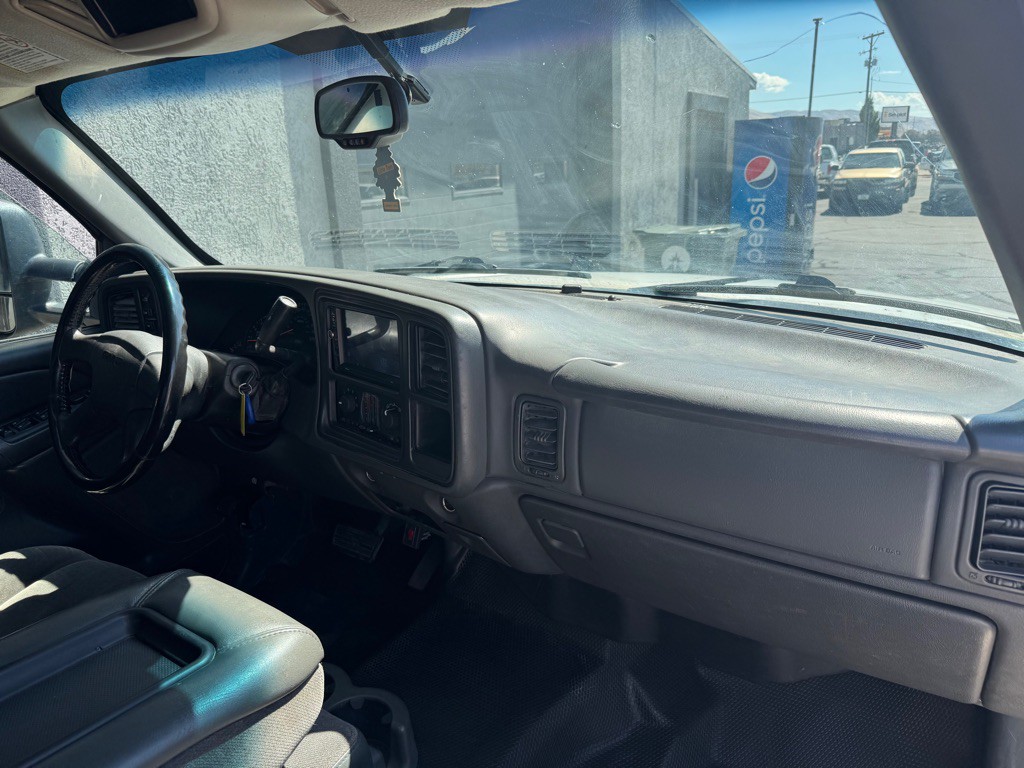 2007 GMC Sierra Image 11