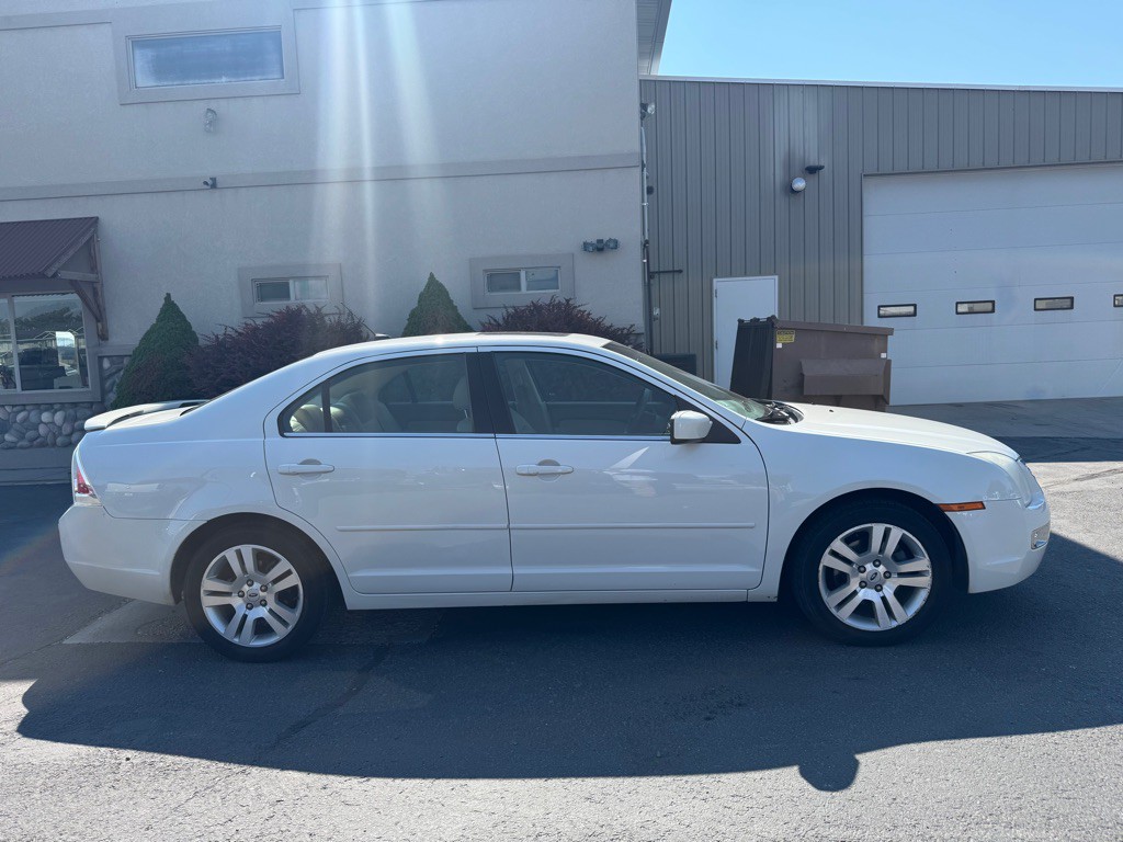 2008 Ford Fusion Image 2