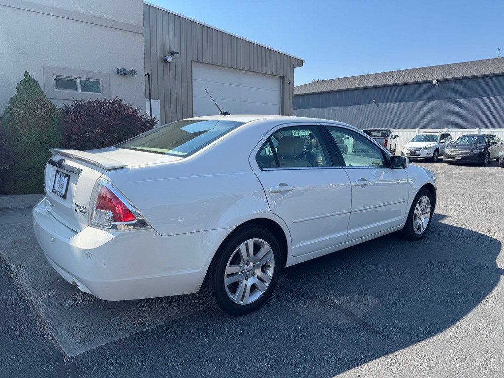 2008 Ford Fusion Image 4