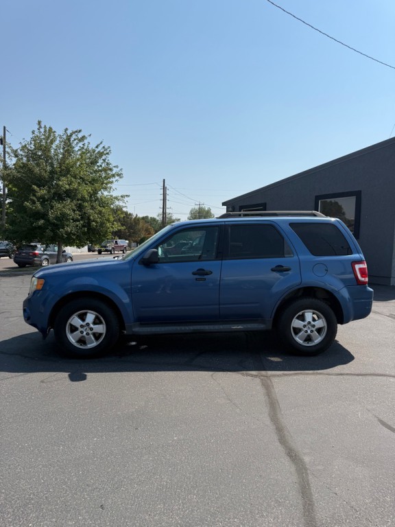 2009 Ford Escape Image 2