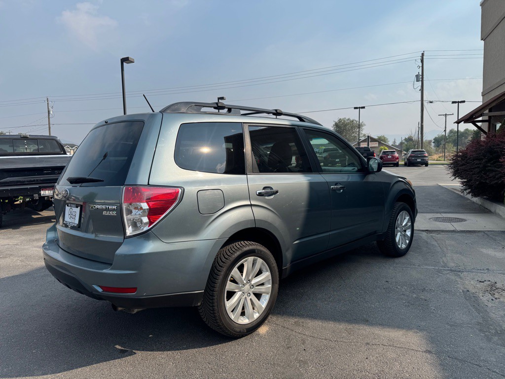 2013 Subaru Forester Image 4