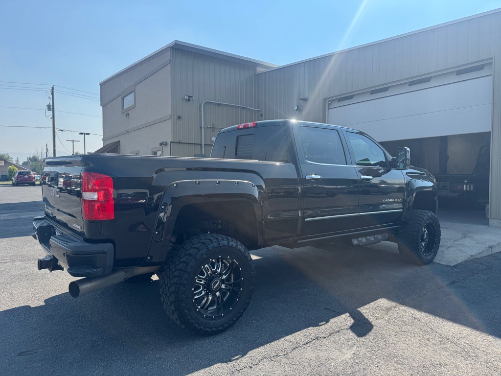 2018 GMC Sierra Image 4