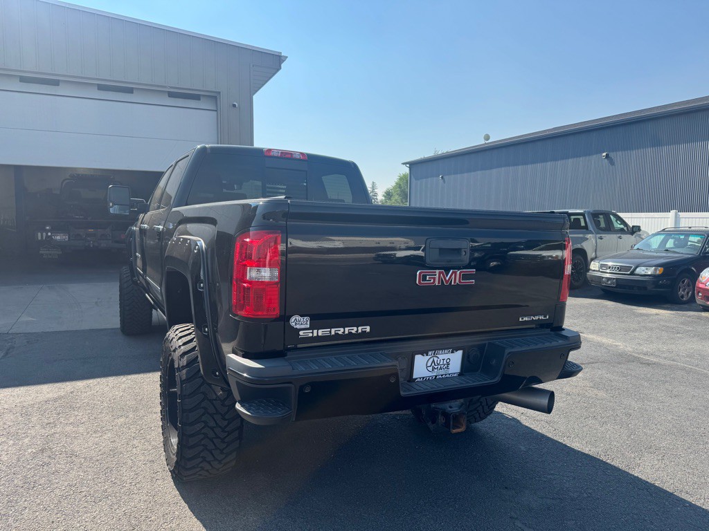 2018 GMC Sierra Image 5