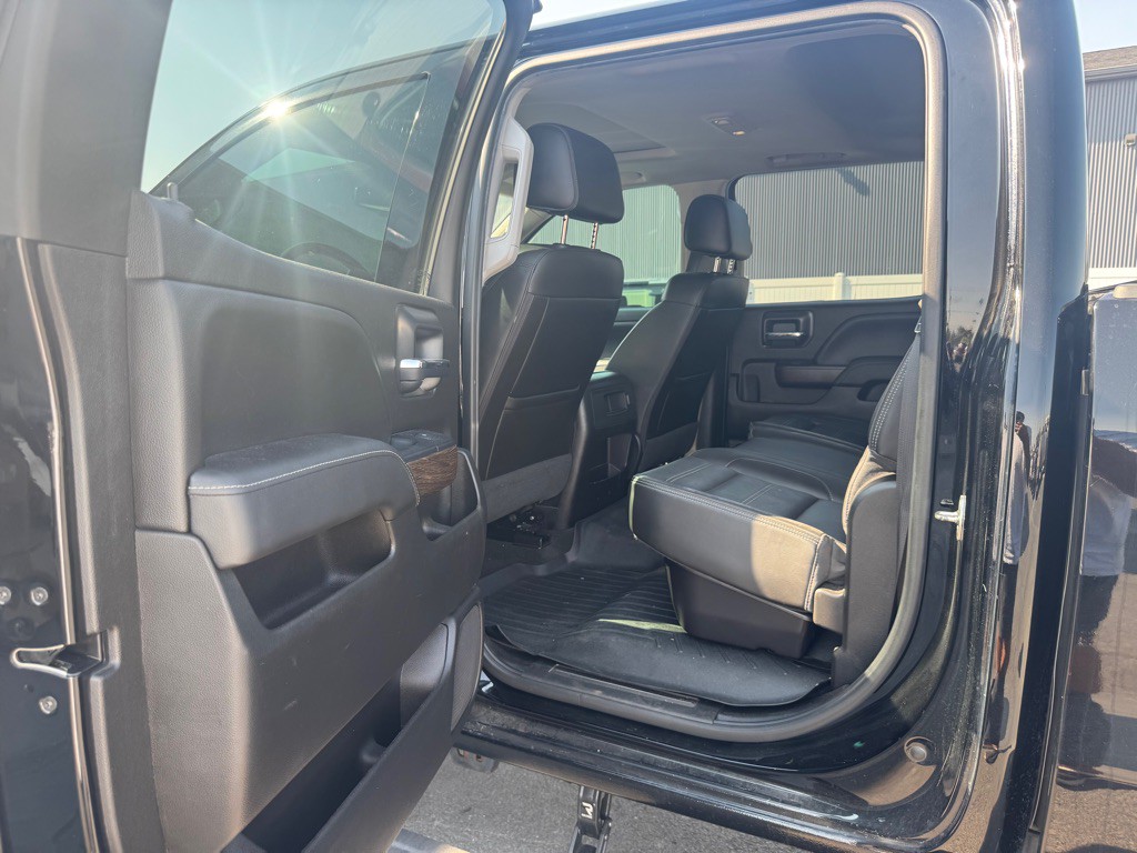 2018 GMC Sierra Image 8