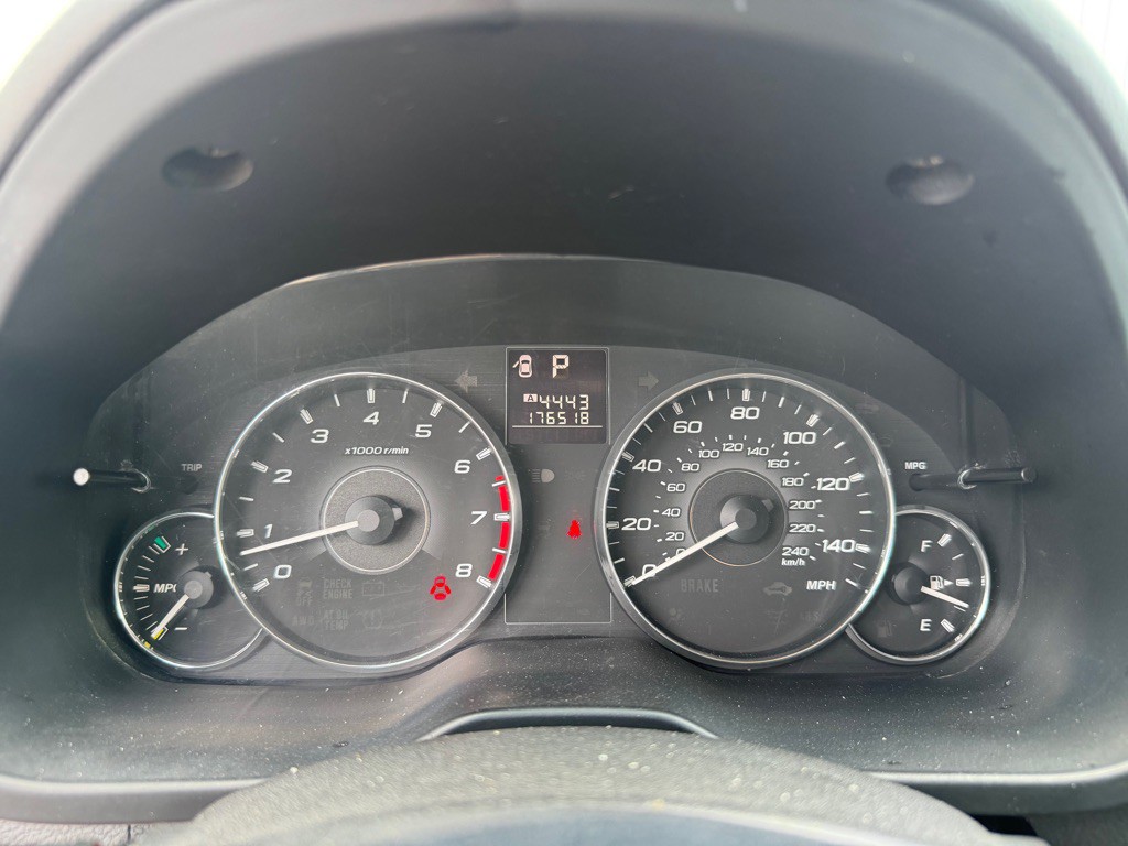 2011 Subaru Outback Image 13