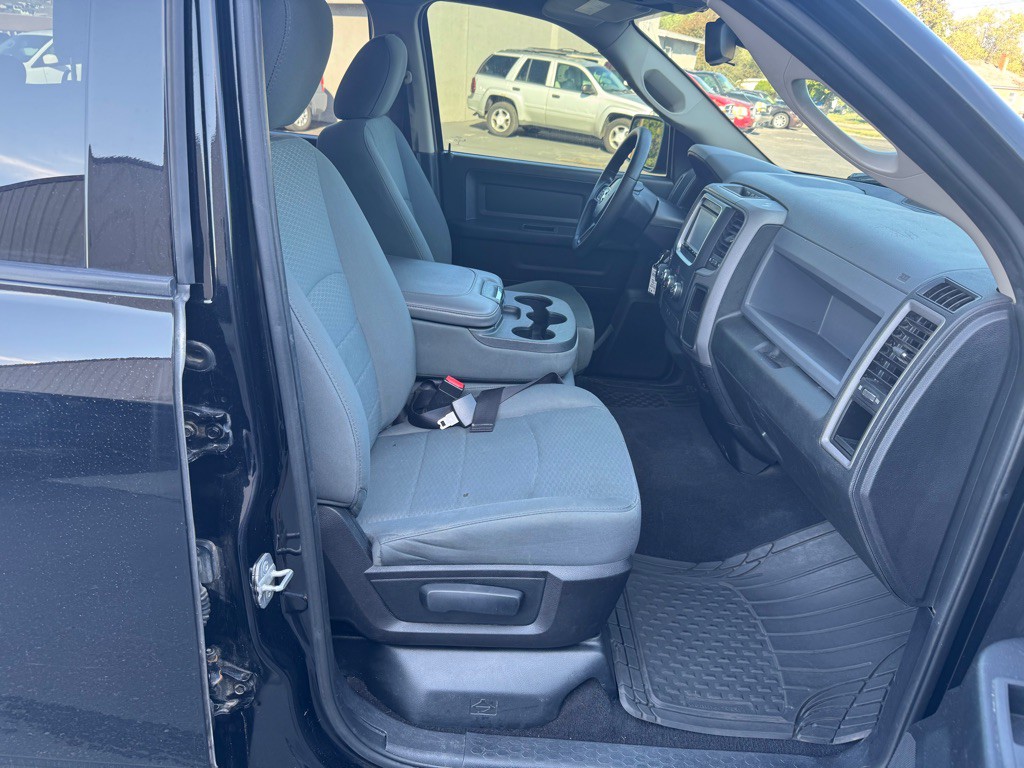 2014 RAM 1500 Image 11