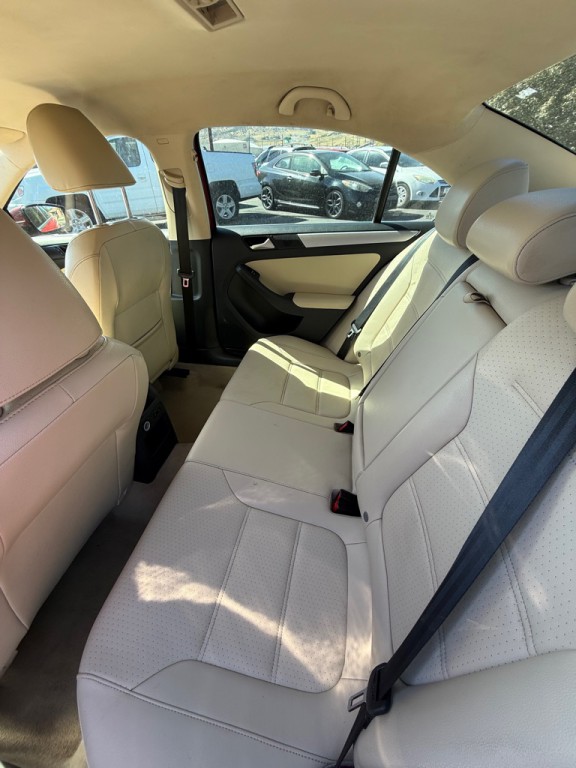 2014 Volkswagen Jetta Image 21