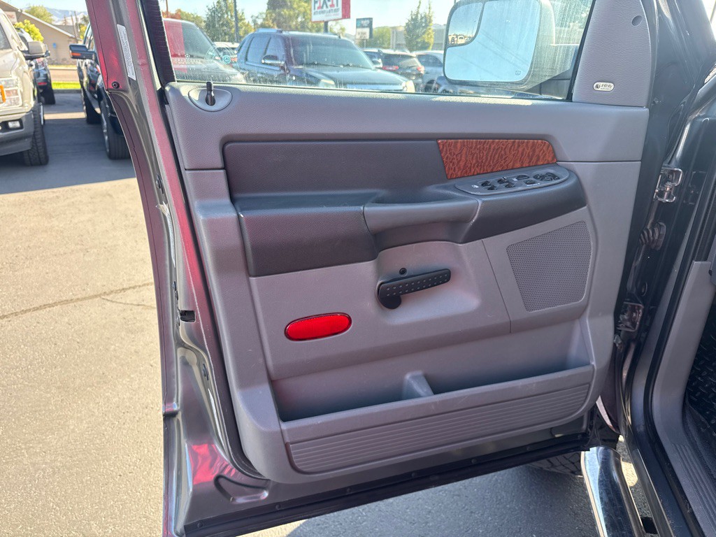 2007 Dodge Ram 2500 Image 7