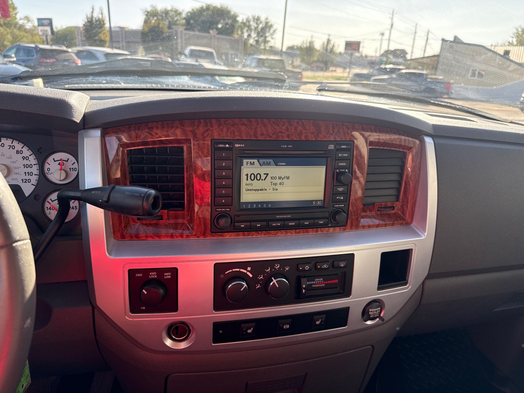 2007 Dodge Ram 2500 Image 11
