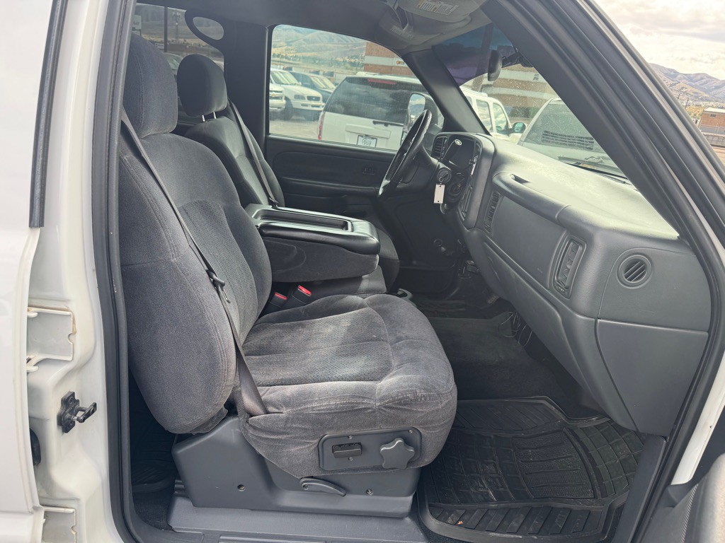2002 Chevrolet Silverado 1500 Image 10