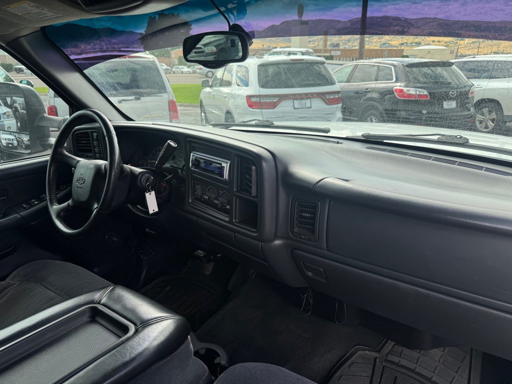 2002 Chevrolet Silverado 1500 Image 11
