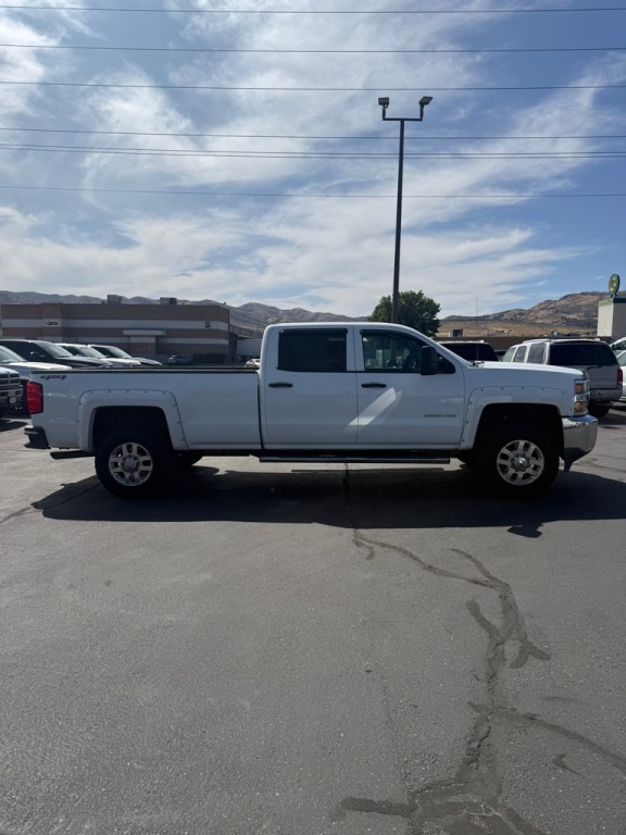 2015 Chevrolet Silverado 1500 Image 2