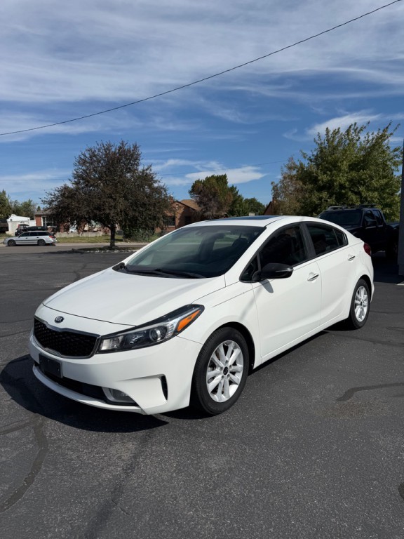 2017 Kia Forte Image 3