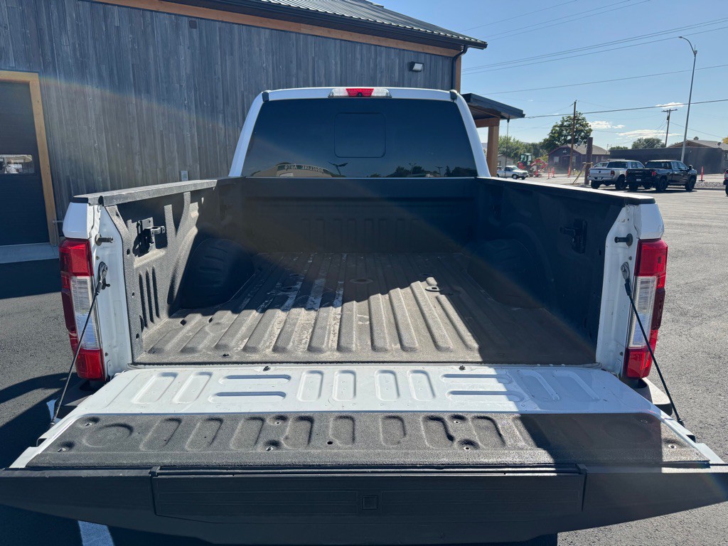 2017 Ford F-350 Image 11
