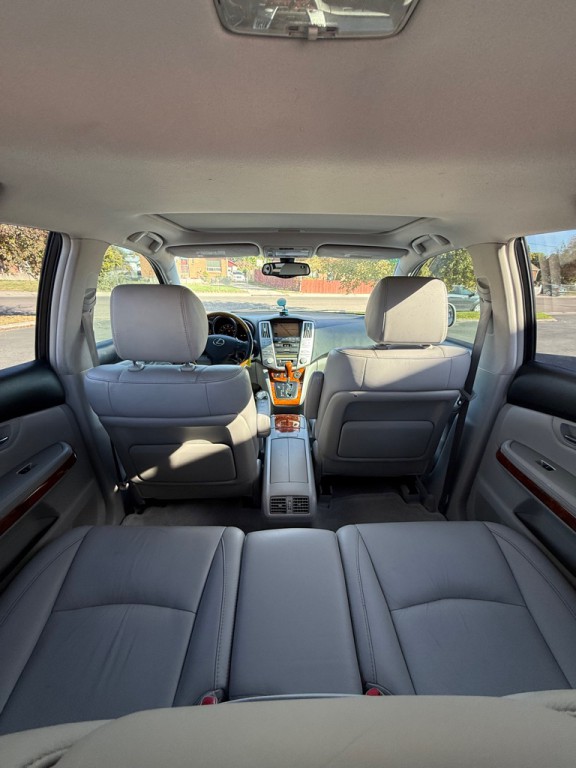 2005 Lexus RX Image 10