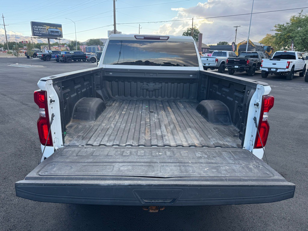 2020 Chevrolet Silverado 1500 Image 13